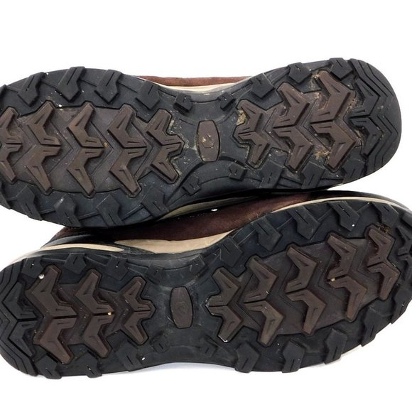 Chinook "Santian" Mid-Height Waterproof Brown Suede Boot - Picture 10 of 11